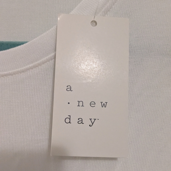 A New Day White Long Sleeve Top - Picture 3 of 5